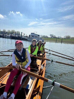 2025-04-26-roeien-op-de-rijn-7