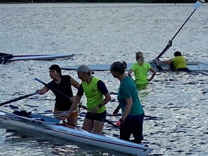 2025-09-03-uit-het-water-in-de-skiff-1