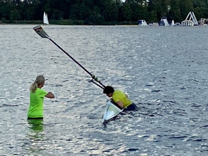 2025-09-03-uit-het-water-in-de-skiff-3