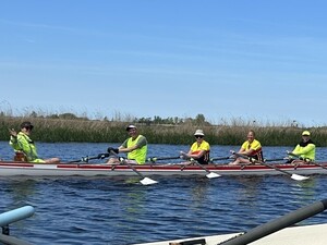2026-05-13-met-de-billen-bloot-3