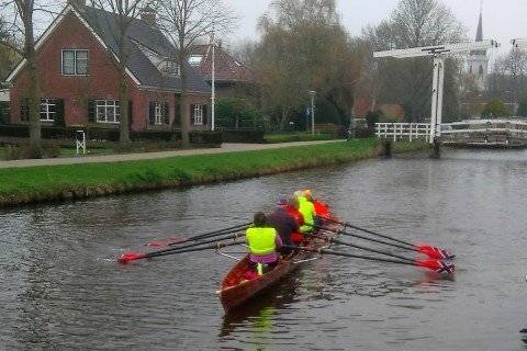 24-4-2018-midweekroeien-12-april-a