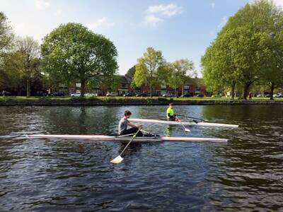 jeugdroeien-skiff-1