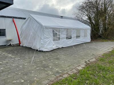 partytent